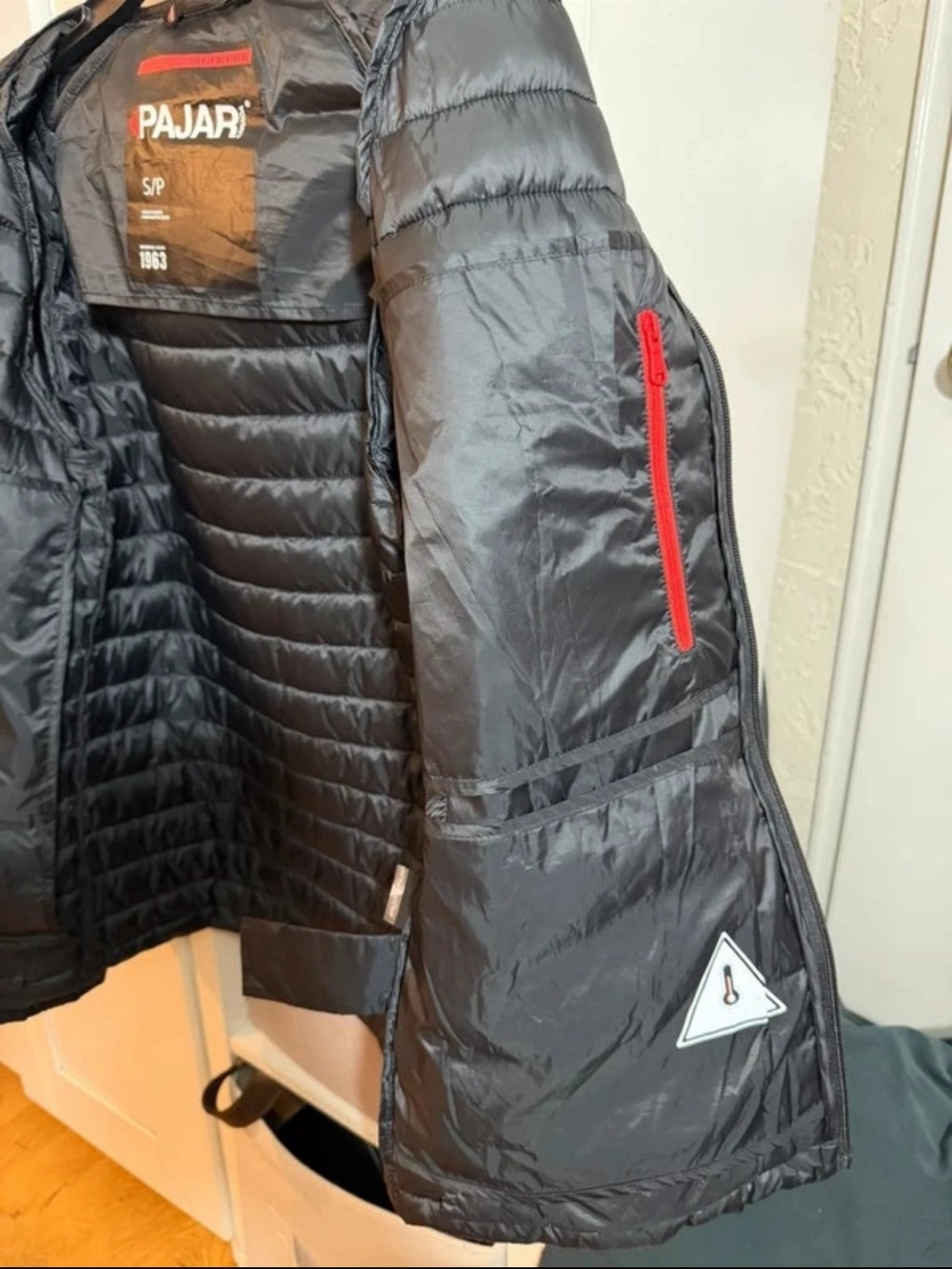 Pajar puffer jacket - Picture 6 of 8
